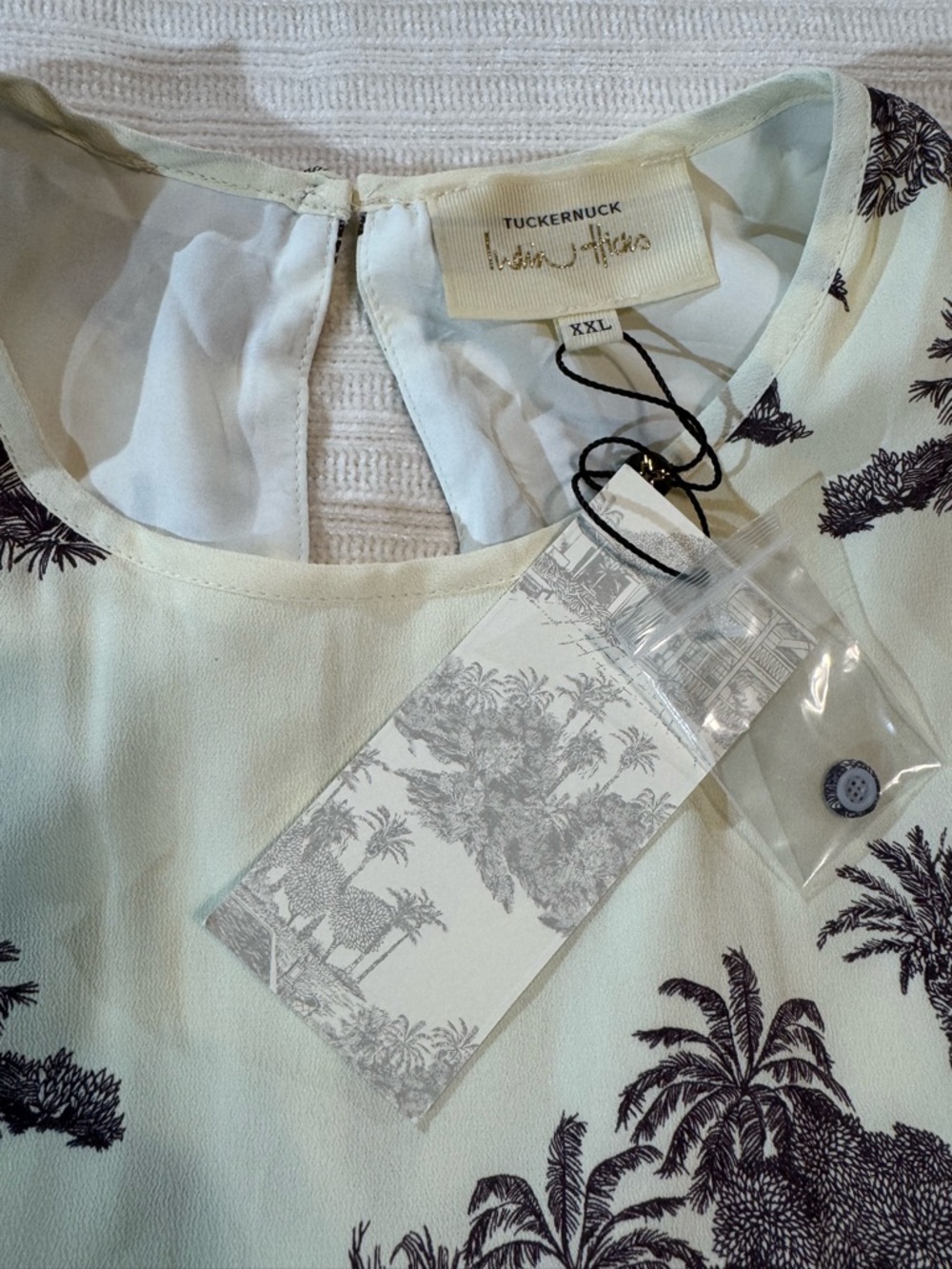 ✨ Tuckernuck x India Hicks Toile Hibiscus Hill Dress ✨ - Picture 8 of 9